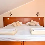 Apartments Villa Sveti Nikola